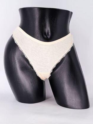 Стринги в рубчик с бахромой - фото 1